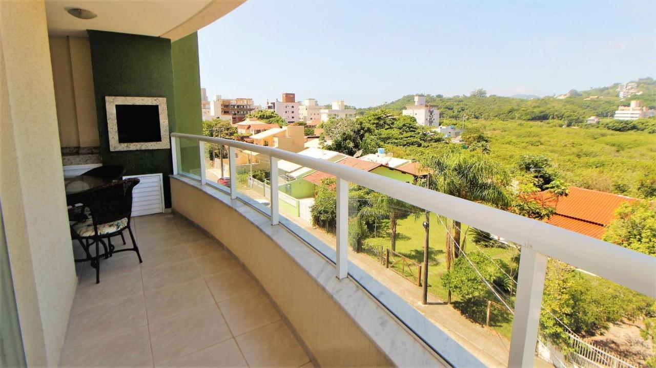 1024 - Apartamento em Bombinhas para locação de temporada - Praia de Bombas Exterior foto